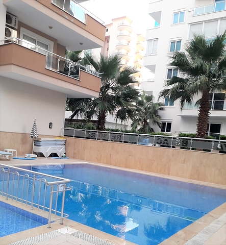 قريبة من البحر - شقة غرفة وصالة - مفروشة - في مهموتلار / الانيا 