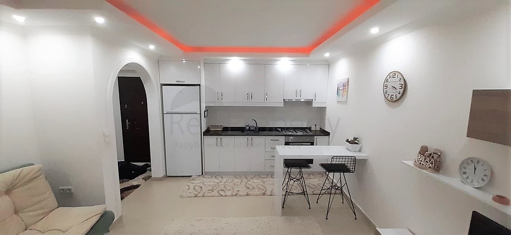 قريبة من البحر - شقة غرفة وصالة - مفروشة - في مهموتلار / الانيا 