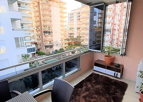 قريبة من البحر - شقة غرفة وصالة - مفروشة - في مهموتلار / الانيا 