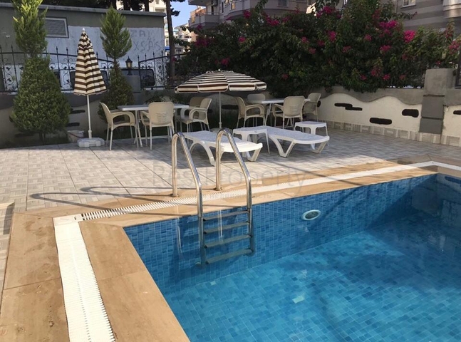 شقة مفروشة - تصميم غرفة وصالة - قريبة من البحر - في مهموتلار / الانيا 