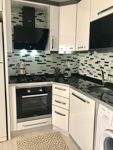 شقة مفروشة - تصميم غرفة وصالة - قريبة من البحر - في مهموتلار / الانيا 