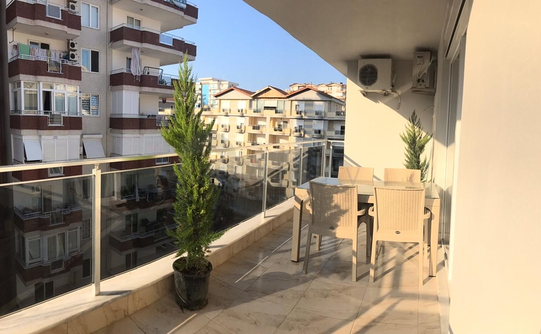 شقة مفروشة - تصميم غرفة وصالة - قريبة من البحر - في مهموتلار / الانيا 