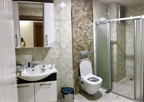 شقة مفروشة - تصميم غرفة وصالة - قريبة من البحر - في مهموتلار / الانيا 