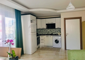 شقة مفروشة - تصميم غرفة وصالة - قريبة من البحر - في مهموتلار / الانيا 