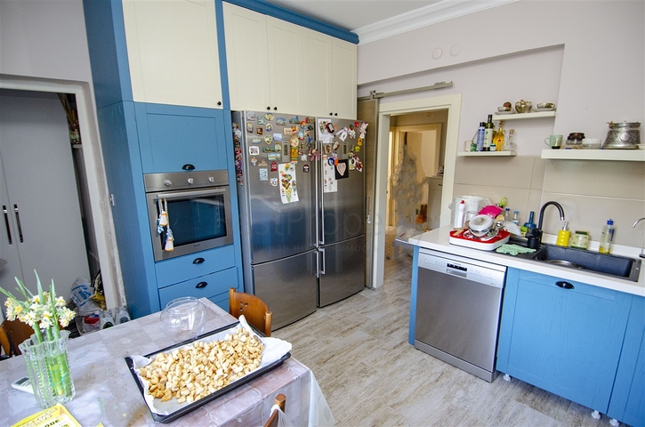 شقة واسعة 3 + 1 شقة في اونجالي كونيالتي بالقرب من حديقة ناشيرا