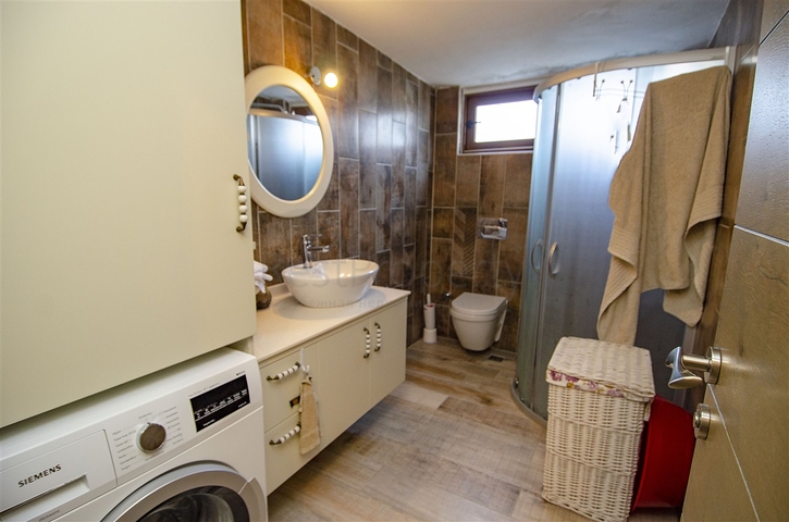 شقة واسعة 3 + 1 شقة في اونجالي كونيالتي بالقرب من حديقة ناشيرا