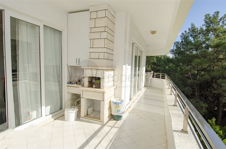 شقة واسعة 3 + 1 شقة في اونجالي كونيالتي بالقرب من حديقة ناشيرا