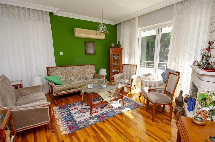 شقة واسعة 3 + 1 شقة في اونجالي كونيالتي بالقرب من حديقة ناشيرا