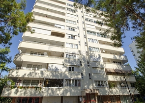 شقة واسعة 3 + 1 شقة في اونجالي كونيالتي بالقرب من حديقة ناشيرا