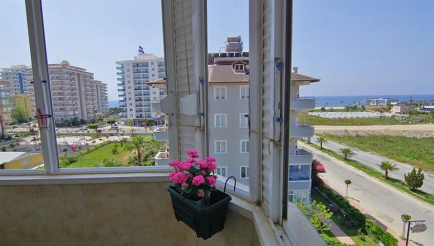 اطلالة بحر وبسعر مميز - شقة 2 غرفة وصالة - في مهموتلار / الانيا 