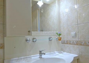 اطلالة بحر وبسعر مميز - شقة 2 غرفة وصالة - في مهموتلار / الانيا 