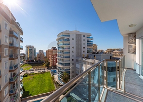 مجمع بخدمات 5 نجوم - شقة غرفة وصالة - مفروشة - قريبة من البحر - في مهموتلار / الانيا 