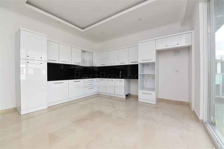 دوبلكس عائلية - مجمع فاخر -في منطقة اوبا / الانيا 