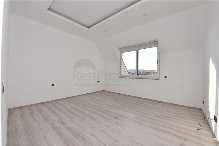 دوبلكس عائلية - مجمع فاخر -في منطقة اوبا / الانيا 