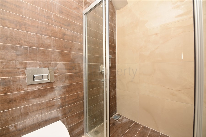 دوبلكس عائلية - مجمع فاخر -في منطقة اوبا / الانيا 