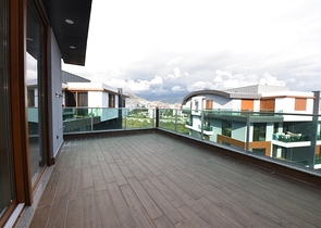 دوبلكس عائلية - مجمع فاخر -في منطقة اوبا / الانيا 