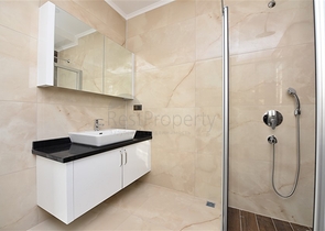 دوبلكس عائلية - مجمع فاخر -في منطقة اوبا / الانيا 