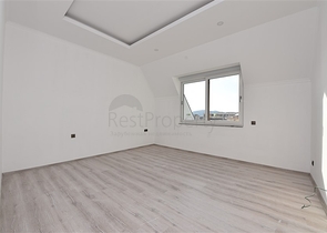 دوبلكس عائلية - مجمع فاخر -في منطقة اوبا / الانيا 