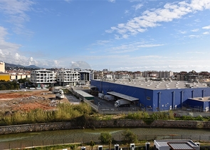 دوبلكس عائلية - مجمع فاخر -في منطقة اوبا / الانيا 