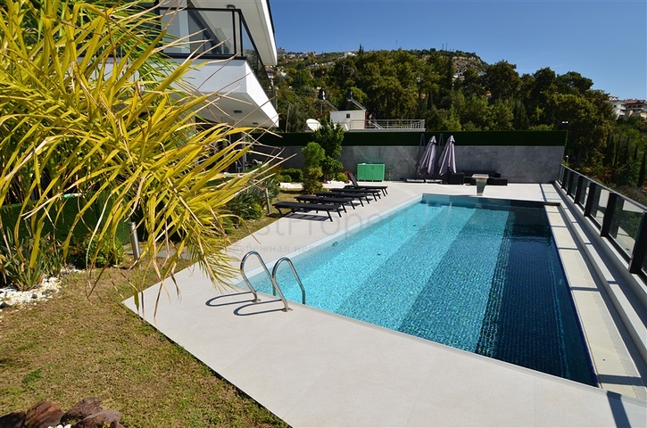 فخامة وتميز - اطلالة بحر وقلعة / دوبلكس فاخرة / الانيا 