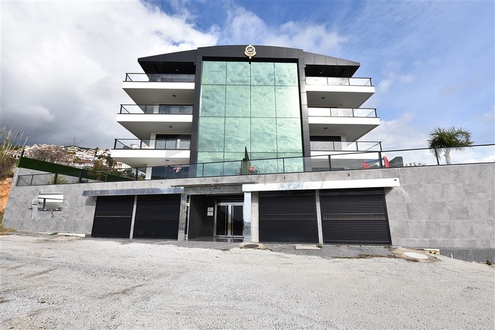 فخامة وتميز - اطلالة بحر وقلعة / دوبلكس فاخرة / الانيا 