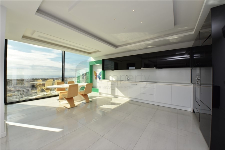 فخامة وتميز - اطلالة بحر وقلعة / دوبلكس فاخرة / الانيا 