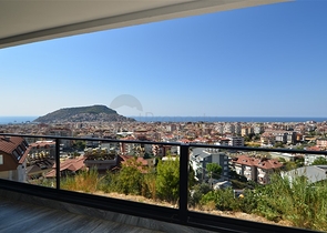 فخامة وتميز - اطلالة بحر وقلعة / دوبلكس فاخرة / الانيا 