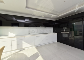 فخامة وتميز - اطلالة بحر وقلعة / دوبلكس فاخرة / الانيا 