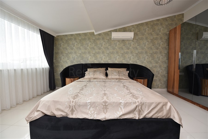 اطلالة بحرية ساحرة - دوبلكس فاخرة ضمن مجمع 5 نجوم - في كاستل / الانيا 