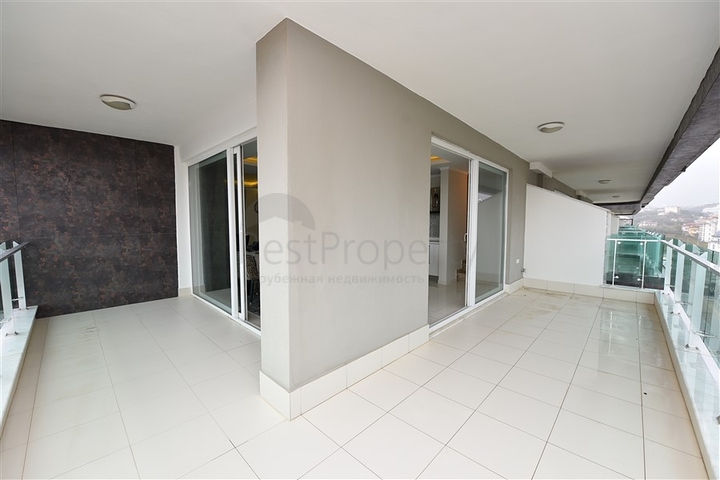 اطلالة بحرية ساحرة - دوبلكس فاخرة ضمن مجمع 5 نجوم - في كاستل / الانيا 