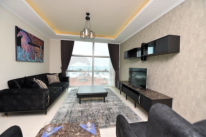 اطلالة بحرية ساحرة - دوبلكس فاخرة ضمن مجمع 5 نجوم - في كاستل / الانيا 