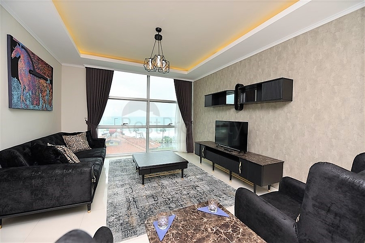 اطلالة بحرية ساحرة - دوبلكس فاخرة ضمن مجمع 5 نجوم - في كاستل / الانيا 