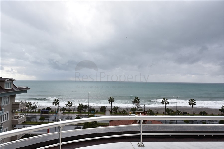 اطلالة بحرية ساحرة - دوبلكس فاخرة ضمن مجمع 5 نجوم - في كاستل / الانيا 