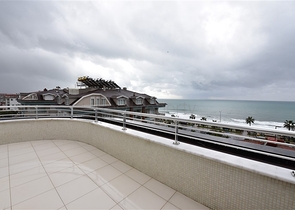 اطلالة بحرية ساحرة - دوبلكس فاخرة ضمن مجمع 5 نجوم - في كاستل / الانيا 