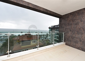 اطلالة بحرية ساحرة - دوبلكس فاخرة ضمن مجمع 5 نجوم - في كاستل / الانيا 