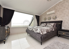 اطلالة بحرية ساحرة - دوبلكس فاخرة ضمن مجمع 5 نجوم - في كاستل / الانيا 