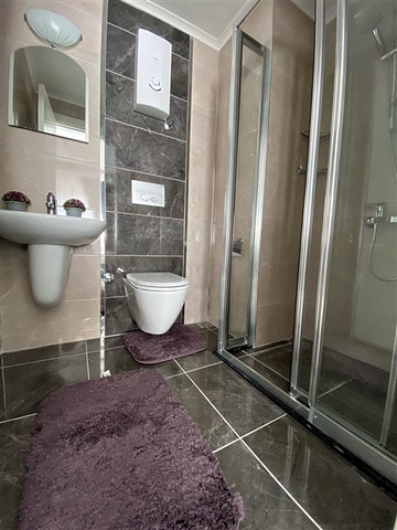 مجمع فاخر / شقة غرفتين وصالة / مهموتلار / الانيا 