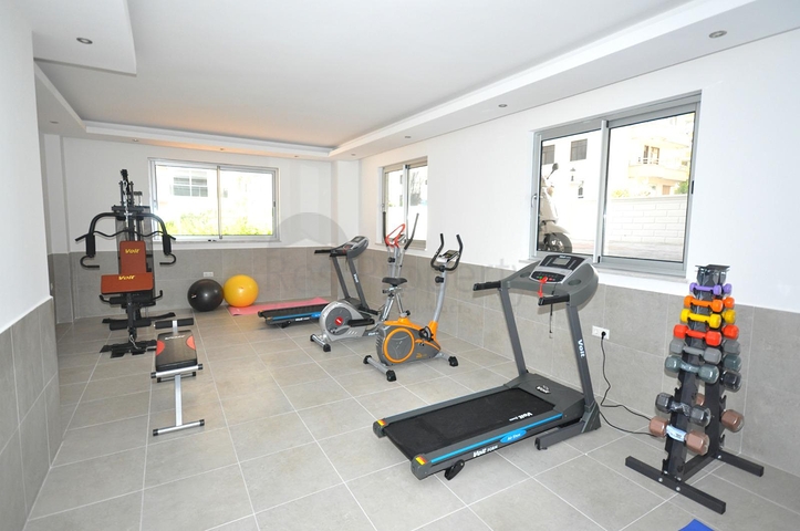 مجمع فاخر / شقة غرفتين وصالة / مهموتلار / الانيا 