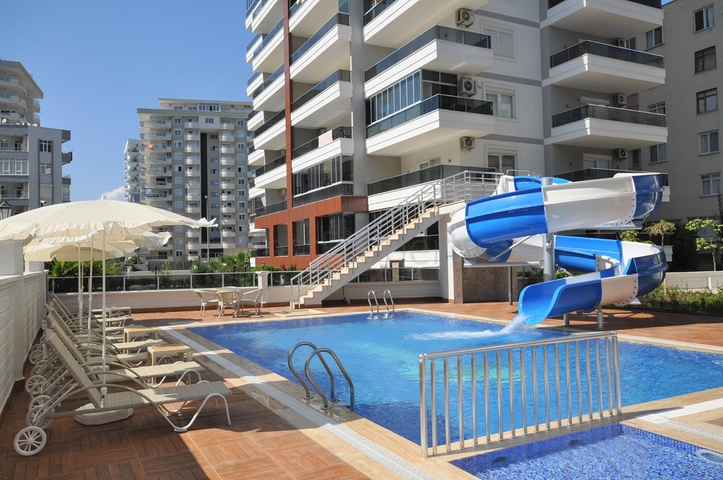 مجمع فاخر / شقة غرفتين وصالة / مهموتلار / الانيا 