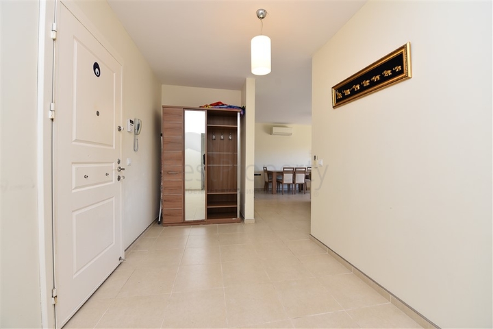 شقة غرفتين وصالة مع حديقة - ضمن مجمع سكني / كوناكليه / الانيا 