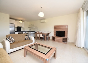 شقة غرفتين وصالة مع حديقة - ضمن مجمع سكني / كوناكليه / الانيا 