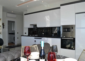 اطلالة بحر مباشرة - مجمع فاخر - غرفتين وصالة مفروشة / مهموتلار / الانيا 