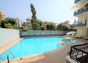 شقة غرفة وصالة - اكساء واثاث جديد - في منطقة حيوية - اوبا / الانيا 