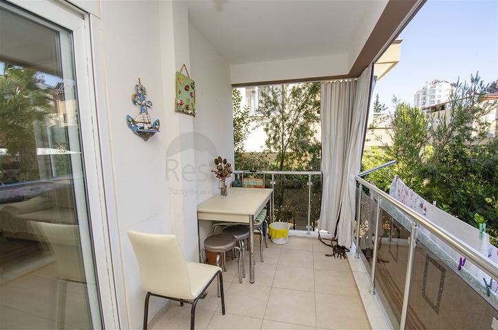 شقة 2 + 1 في ارابسو كونيالتي أنطاليا