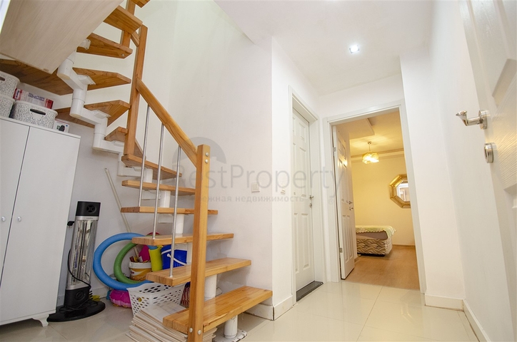 شقة 2 + 1 في ارابسو كونيالتي أنطاليا