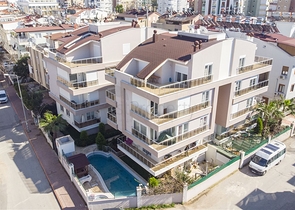 شقة 2 + 1 في ارابسو كونيالتي أنطاليا