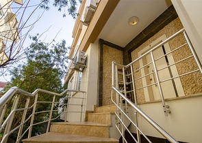 شقة 2 + 1 في ارابسو كونيالتي أنطاليا