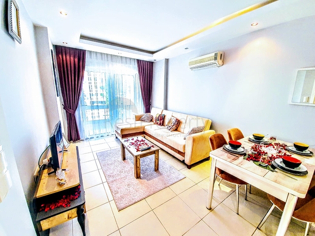 سعر مميز - شقة غرفة وصالة - مفروشة - في مهموتلار / الانيا 