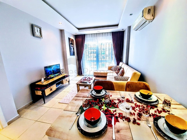 سعر مميز - شقة غرفة وصالة - مفروشة - في مهموتلار / الانيا 