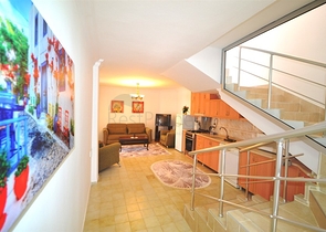 اطلالة بحر - دوبلكس مفروشة - سعر منافس - في ديمرتاش / الانيا 